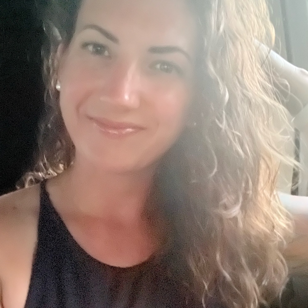 Meet your Posher, Tiffany